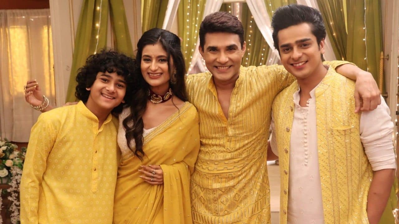 Ansh and Prathna feel romantic This event has brought about various interactions and developments among the characters. Ansh and Prathna feel romantic about their union and are very happy. Ansh has also said that he will be a father to Prathna's child with Gautam. Everyone will be happy that finally Anshuman and Prathna will get the happiness they deserve.