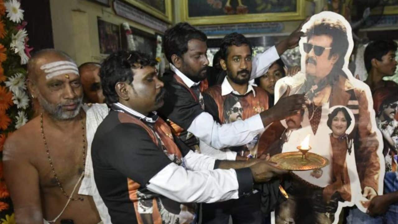 Unbelievable Show Times die-hard fans set up screenings at 4 a.m. with drum beats, dancing, and fireworks. First day, the first show isn't enough. Unbelievable Show Times die-hard fans set up screenings at 4 a.m. with drum beats, dancing, and fireworks. First day, the first show isn't enough.