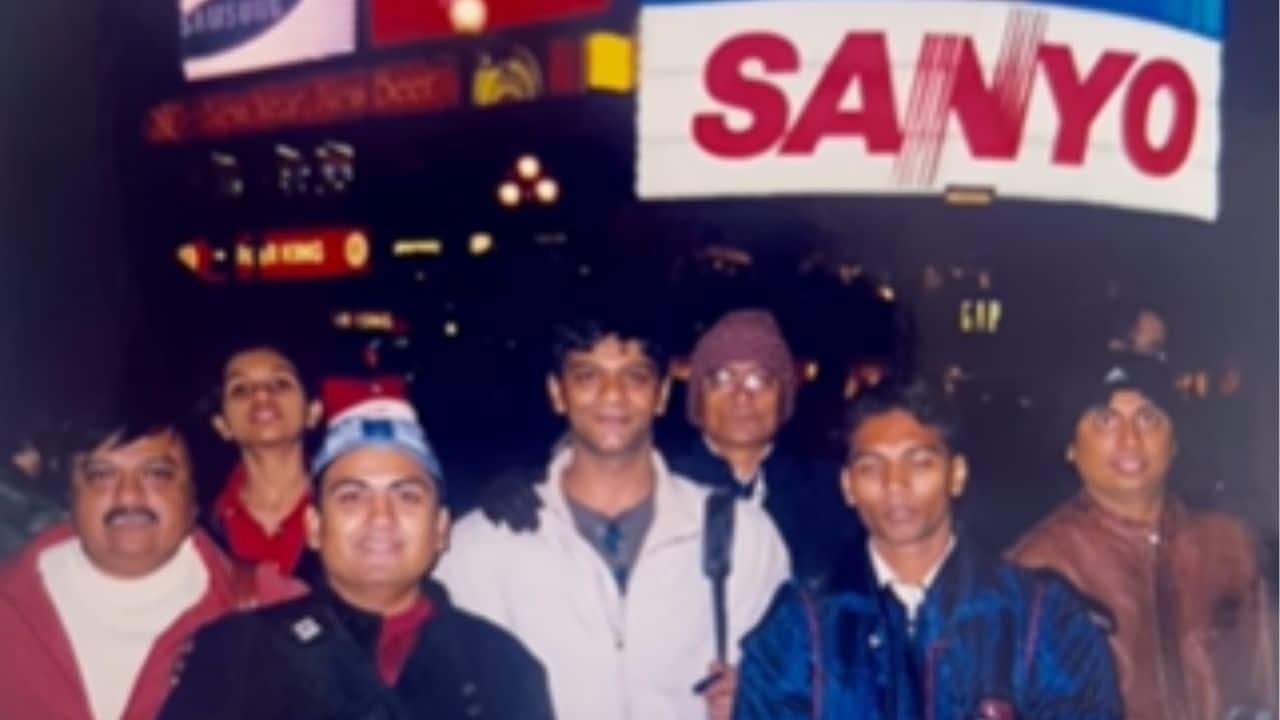 Taarak Mehta Ka Ooltah Chashmah’s Tanmay Vekaria shares throwback pics with Dilip Joshi from theatre days, fans also spot babuji in pics