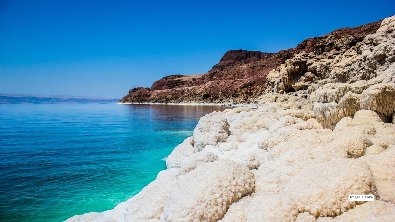 3. The Dead Sea – Float in a Natural Wonder Imagine effortlessly floating atop the world’s saltiest sea. The Dead Sea, Earth’s lowest point, is a surreal experience, where mineral-rich mud nourishes the skin and panoramic mountain views soothe the soul. Luxurious resorts line the shores, perfect for a mix of wellness, leisure, and awe-inspiring natural beauty. (Image: canva)