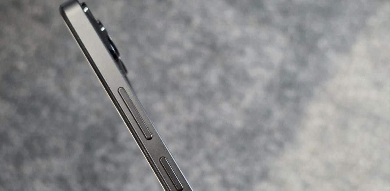 Lava Blaze AMOLED 2 Build, ports and more Lava Blaze AMOLED 2 Build, ports and more