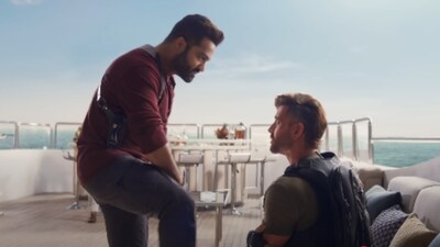 War 2 Twitter Review: Netizens applaud Hrithik Roshan and Jr NTR's action scenes, others slam weak storyline and VFX