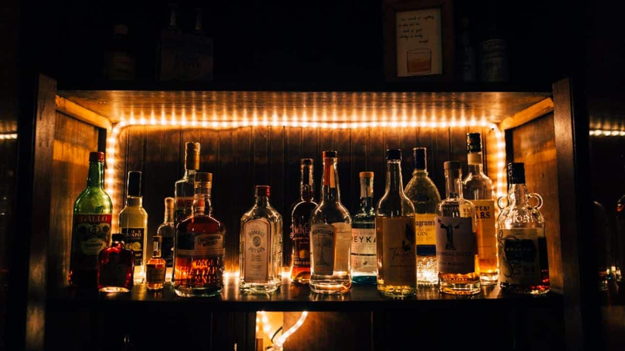 Dasara festive surge: Telangana liquor sales touch Rs 1,000 crore in just 4 days