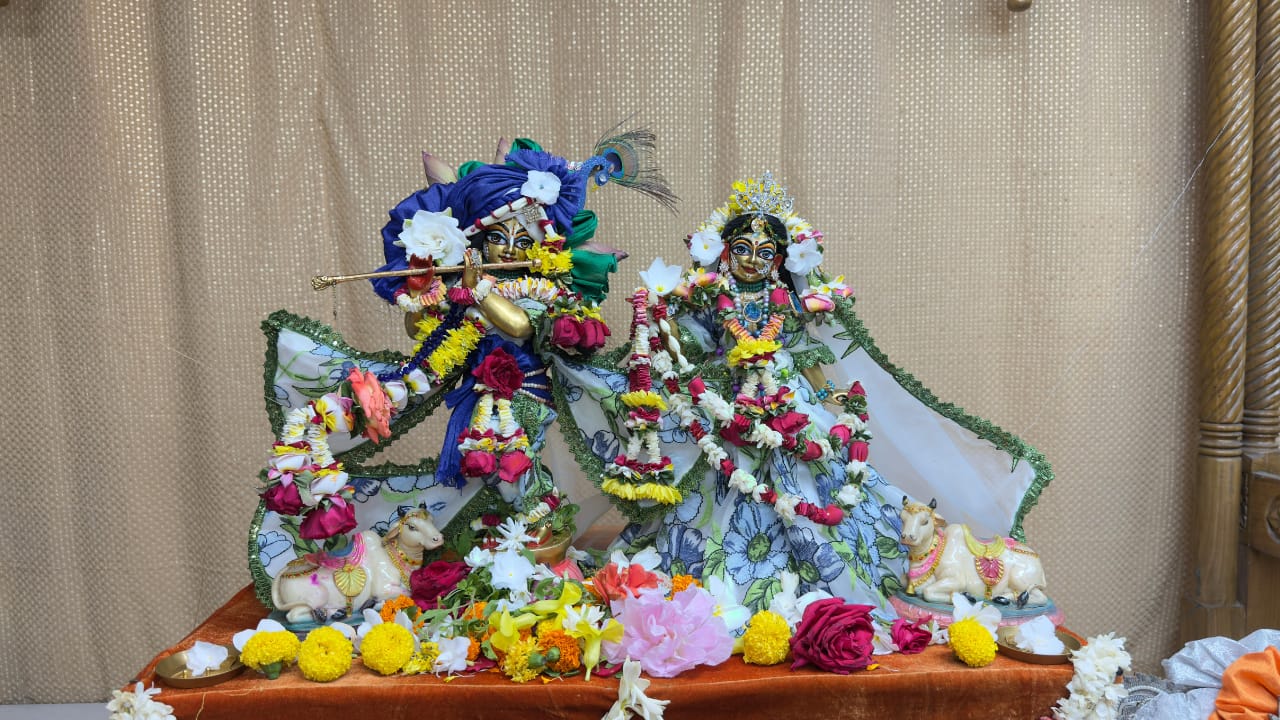 Top 10 Lord Krishna Quotes From Gita