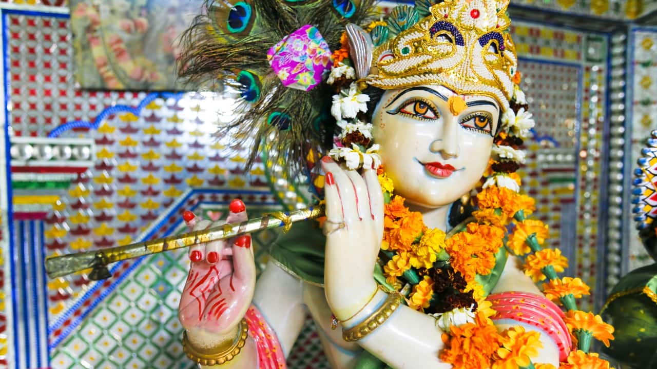 &quot;When a person masters their mind, it becomes their greatest friend; when uncontrolled, it becomes their worst enemy.&quot; (image: canva)