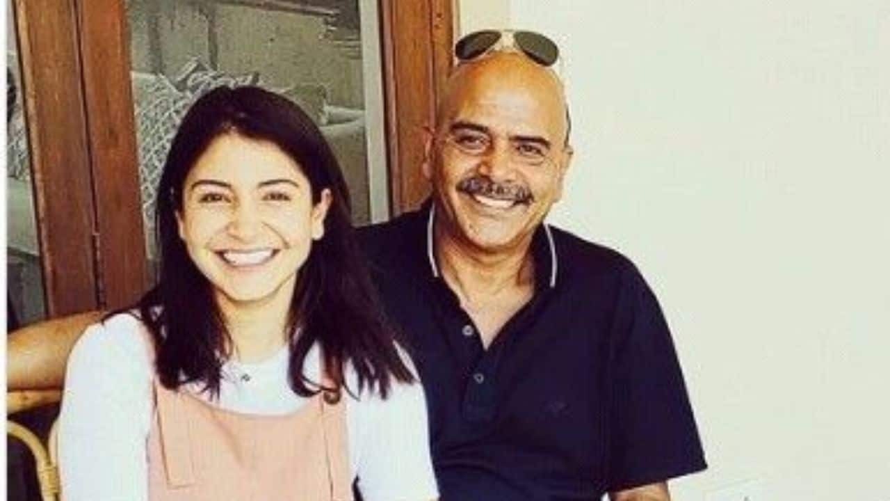 Anushka Sharma Anushka’s father, Colonel Ajay Kumar Sharma, was an Indian Army officer who fought in the Kargil War, leading to a nomadic upbringing typical of military families. She attended Army School in Bengaluru, and the discipline and resilience instilled in her during those years have kept her grounded throughout her successful Bollywood career. Anushka Sharma Anushka’s father, Colonel Ajay Kumar Sharma, was an Indian Army officer who fought in the Kargil War, leading to a nomadic upbringing typical of military families. She attended Army School in Bengaluru, and the discipline and resilience instilled in her during those years have kept her grounded throughout her successful Bollywood career.