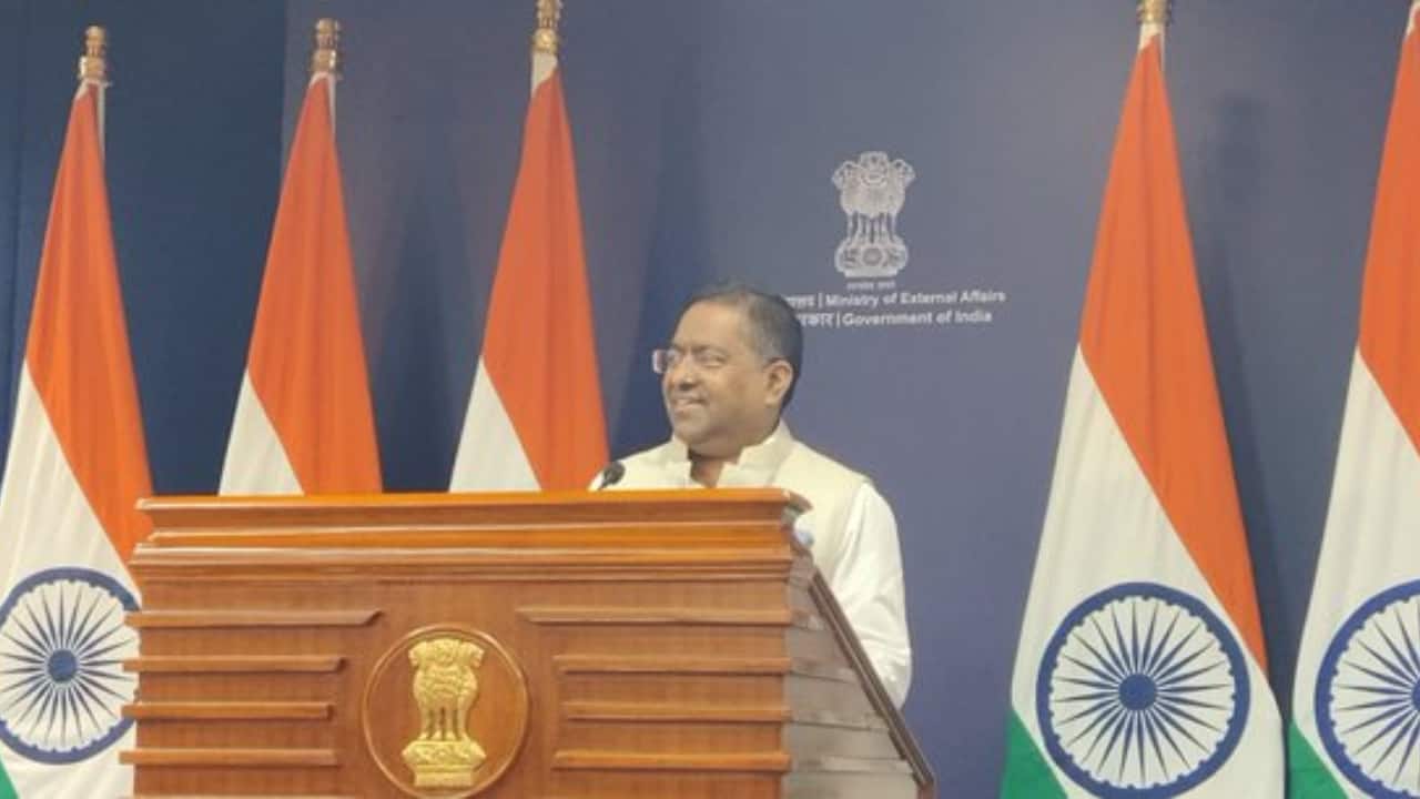 India wants 'fair and free elections' in Bangladesh