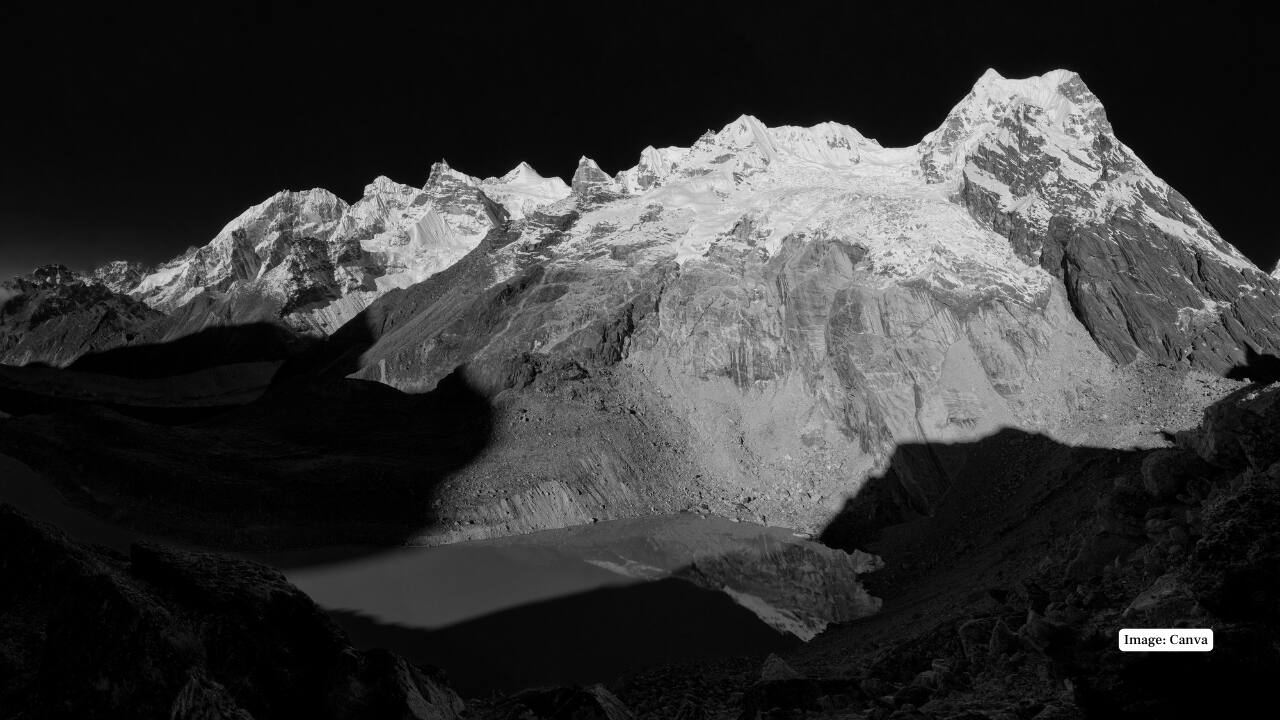 Goecha La A trekker’s paradise in West Sikkim, Goecha La offers a close view of mighty Kanchenjunga. With its alpine trails, rhododendron forests, and pristine mountain air, it’s a Himalayan trek worth every step. (Image: Canva)