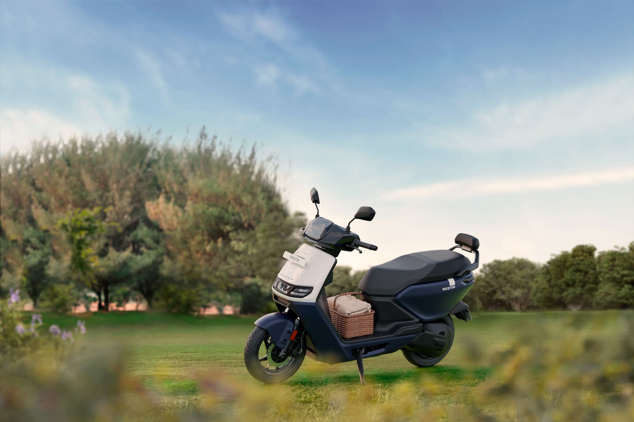 Ather launches BaaS for Rizta, 450 electric scooters, expands buyback ...