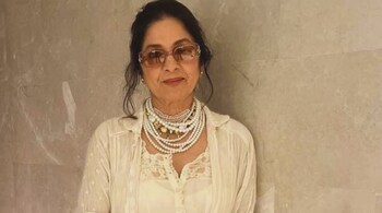 Actor Neena Gupta calls the salwar kameez the best travel outfit—comfortable, practical, and stylish. Here’s why she swears by this desi look.