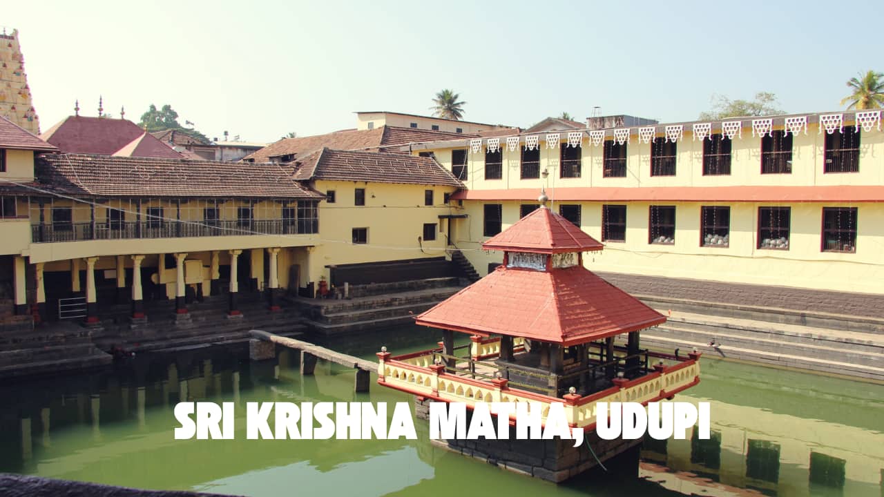 In Karnataka, Udupi’s Krishna Matha celebrates with grand chariot processions, devotional performances, and elaborate temple rituals. (image: canva) In Karnataka, Udupi’s Krishna Matha celebrates with grand chariot processions, devotional performances, and elaborate temple rituals. (image: canva)