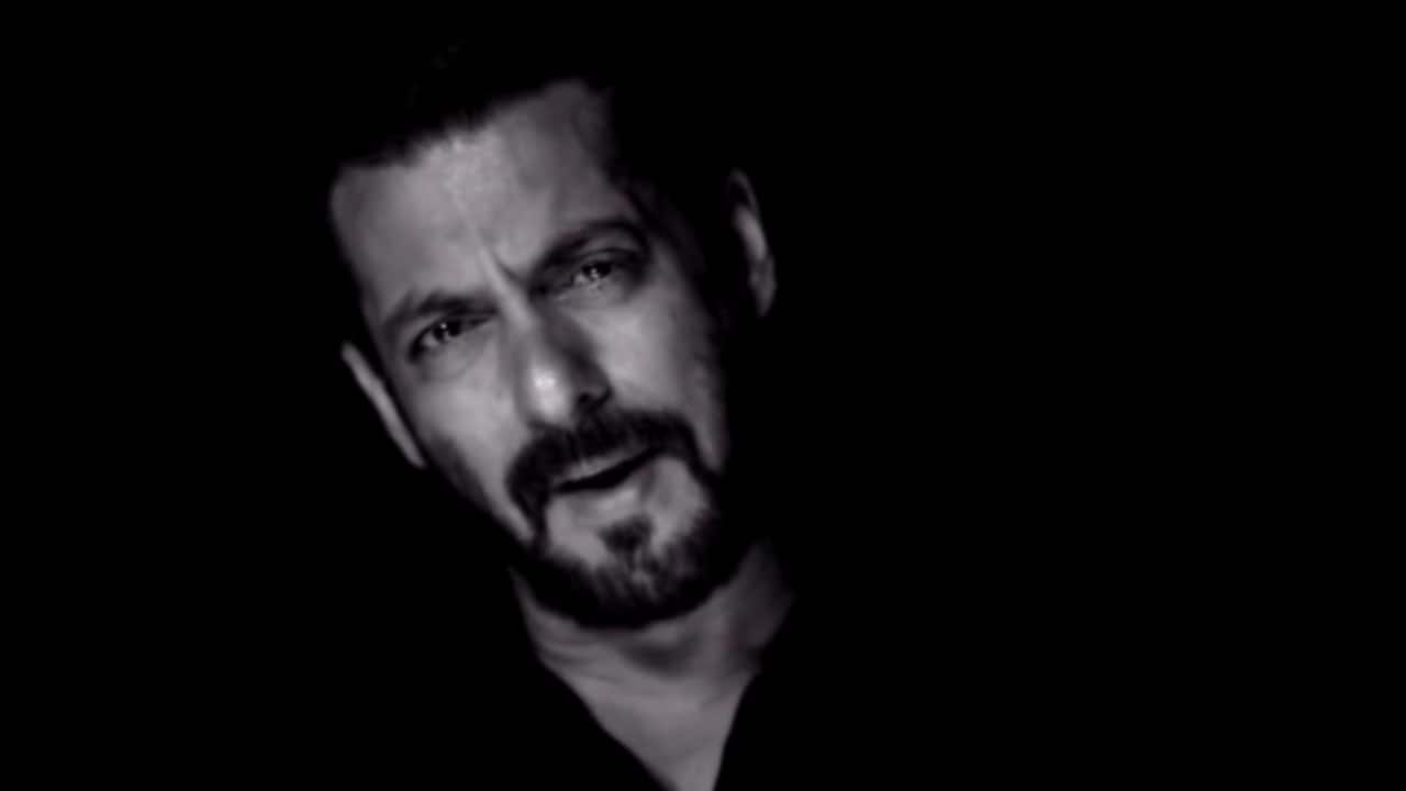 Salman Khan sings 'Saare Jahan Se Achha' on Independence Day in new video, watch here