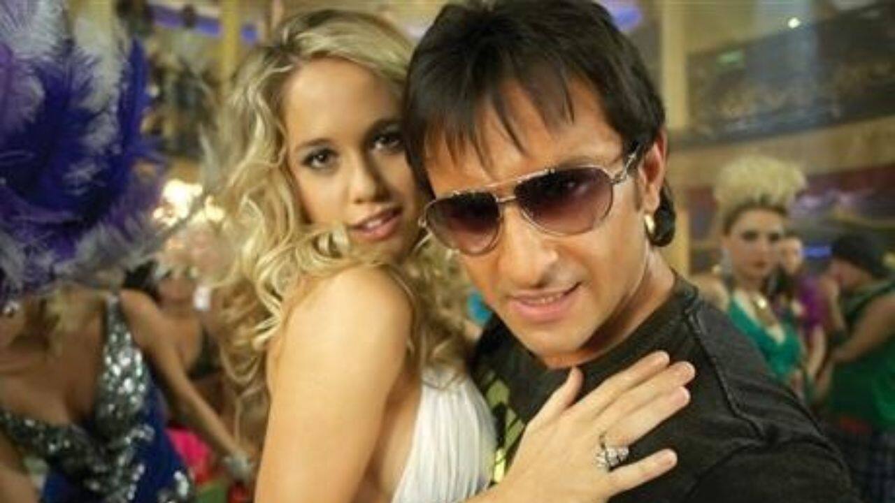 Love Aaj Kal (2009) In this Imtiaz Ali special, Saif performed both contemporary commitment-phobic Jai and vintage romantic Veer, two lovers from two entirely different timelines. It was musical, moody, and slightly confusing, but he navigated both avatars with restraint and charm. Love Aaj Kal (2009) In this Imtiaz Ali special, Saif performed both contemporary commitment-phobic Jai and vintage romantic Veer, two lovers from two entirely different timelines. It was musical, moody, and slightly confusing, but he navigated both avatars with restraint and charm.