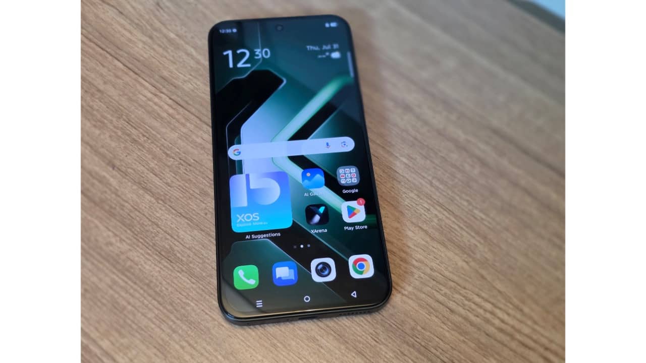 Battery and Charging A 5500mAh battery with 45W fast charging is well-balanced. The inclusion of bypass charging is thoughtful for gamers, while reverse wired charging adds utility. Charging speeds are competitive but not class-leading given some rivals now push 67W or 100W in this segment.