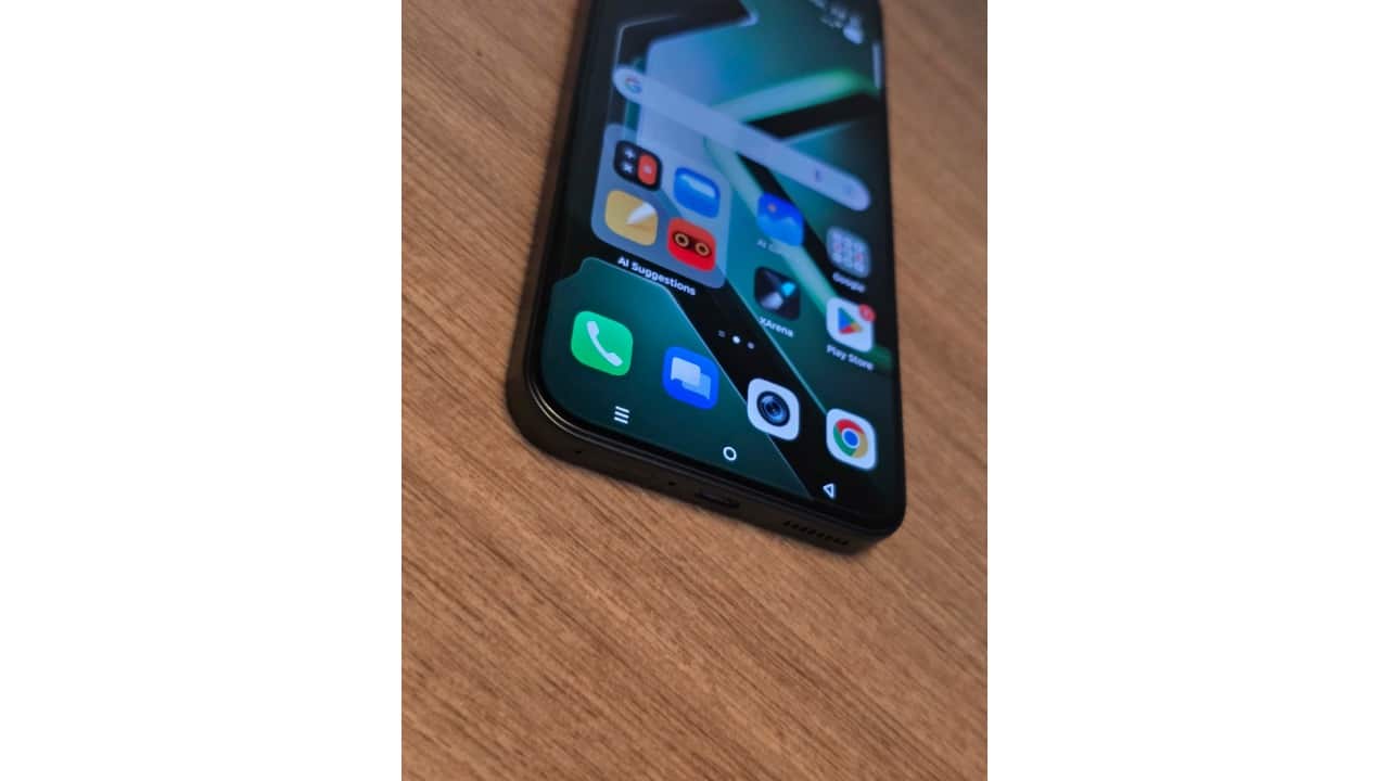 Software &amp; Updates  Running XOS 15 on Android 15, the phone includes AI tools like Folax Voice AI and AI Note. Two major OS updates and three years of security patches are a positive, but XOS has historically been heavier compared to stock Android, which some users may find cluttered.