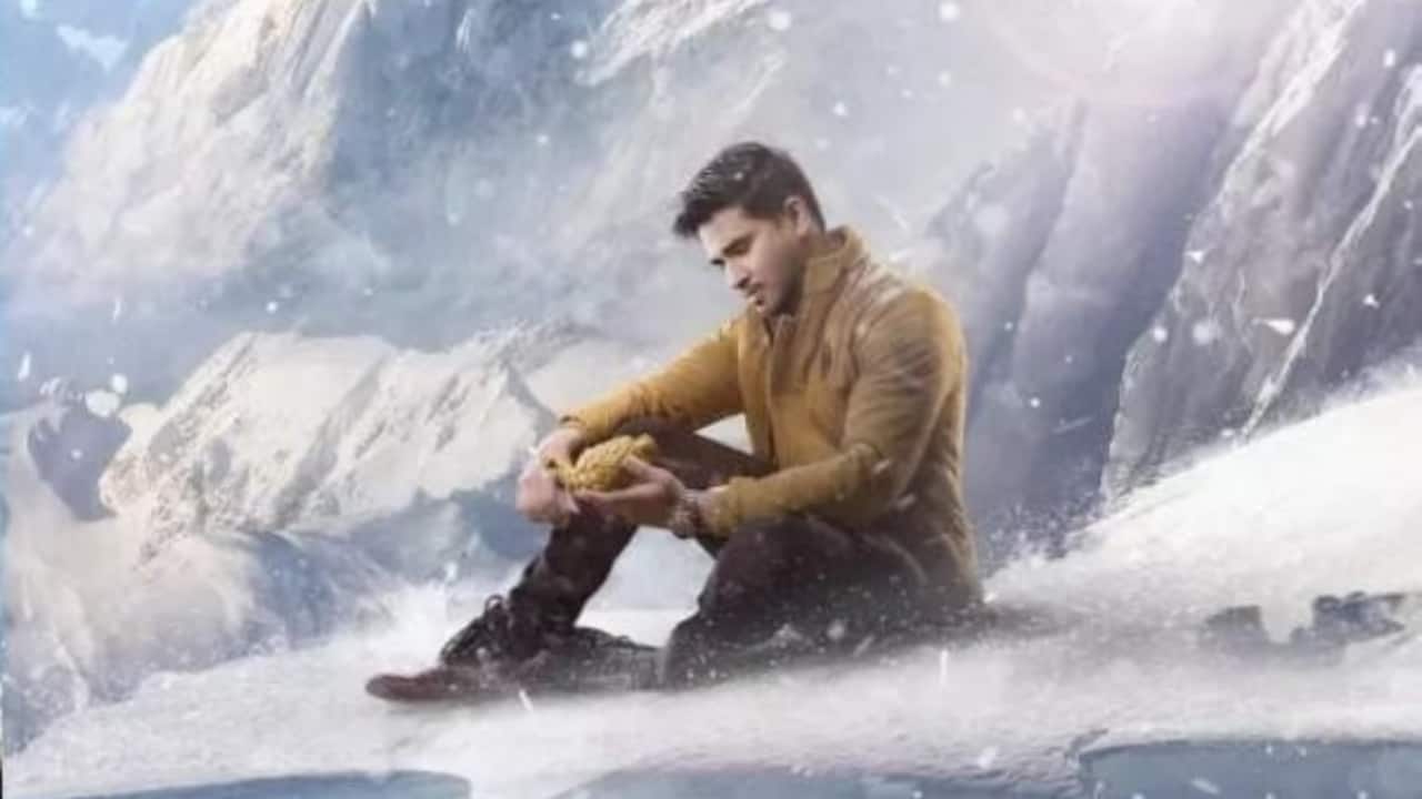 Karthikeya 2 (2022) This mythological mystery-adventure movie, which stars Nikhil Siddhartha, centres around Lord Krishna. It connects mythology with contemporary excitement by delving into occult symbols, hidden secrets, and the timeless value of dharma. Karthikeya 2 became a blockbuster due to its spiritual depth and captivating visuals.