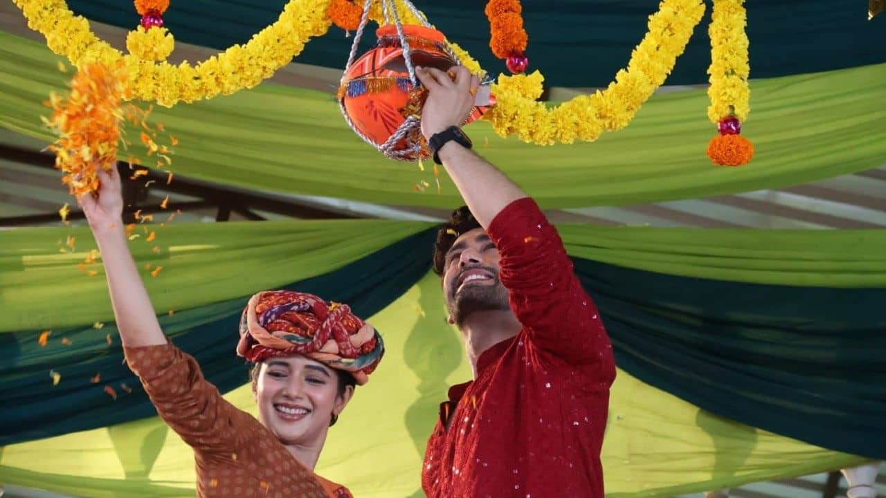 Armaan, Abhira and Maira In the episodes preceding Dahi Handi, the show also delves into the relationship dynamics between Armaan, Abhira, and Maira. Maira will play a significant role in bringing Armaan and Abhira closer during the celebration, further strengthening their bond and creating a positive atmosphere for the entire family. Her innocent efforts during the festivities contribute to the rekindling of their relationship.