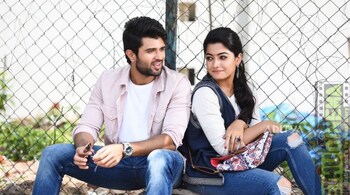 Vijay Deverakonda and Rashmika Mandanna celebrate India day parade in New York