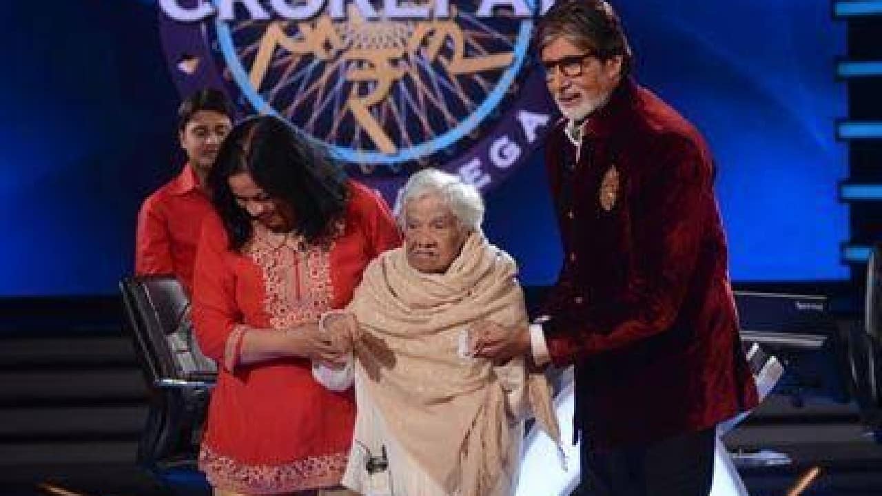 100 year old fan a 100-year-old fan met actor Amitabh Bachchan on the sets of KBC. This fan was reportedly suffering from Alzheimer's disease and remembered only the megastar's name. This special meeting took place during Amitabh Bachchan's birthday celebration on the show. 100 year old fan a 100-year-old fan met actor Amitabh Bachchan on the sets of KBC. This fan was reportedly suffering from Alzheimer's disease and remembered only the megastar's name. This special meeting took place during Amitabh Bachchan's birthday celebration on the show.