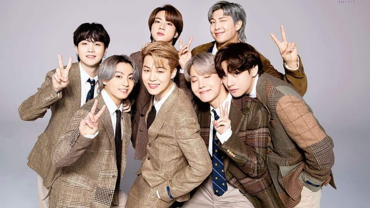 Billboard Artist of the Year (2021) – BTS was named Billboard’s Top Artist of the Year, the first Asian act to achieve this honor.