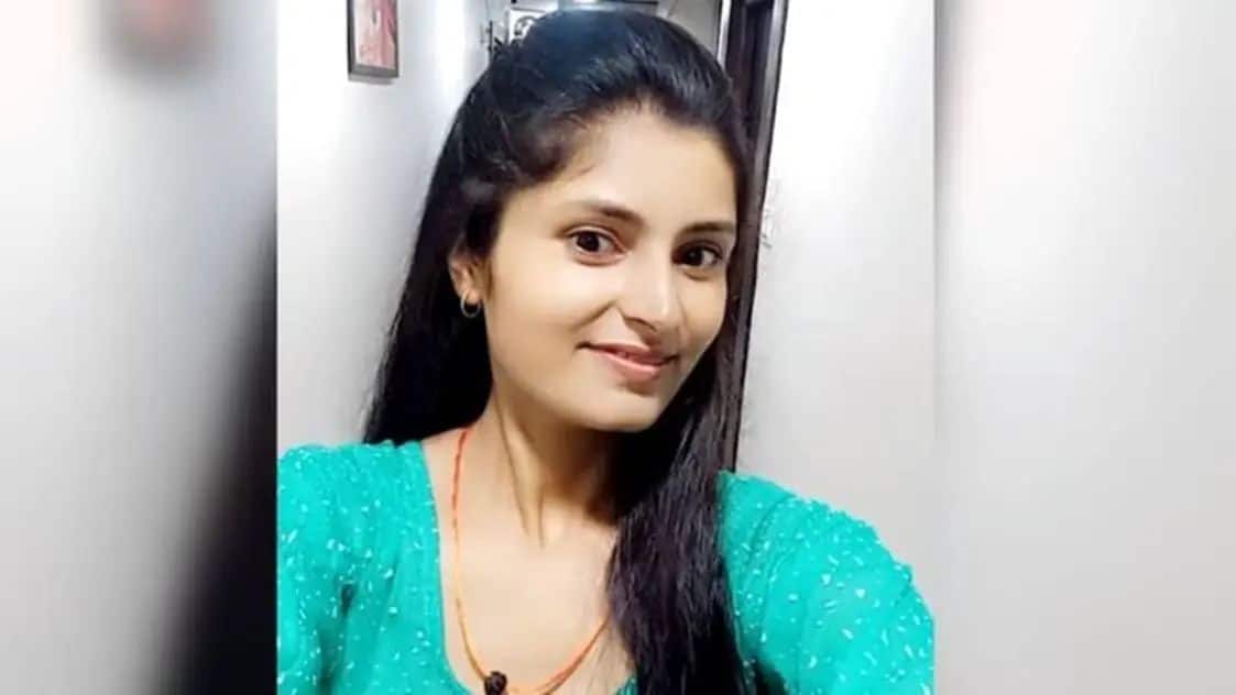 MP lawyer Archana Tiwari, who vanished from train, eloped to escape forced marriage: Police