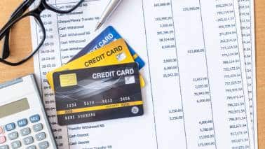 Credit card in your first job: Smart move or risky choice?