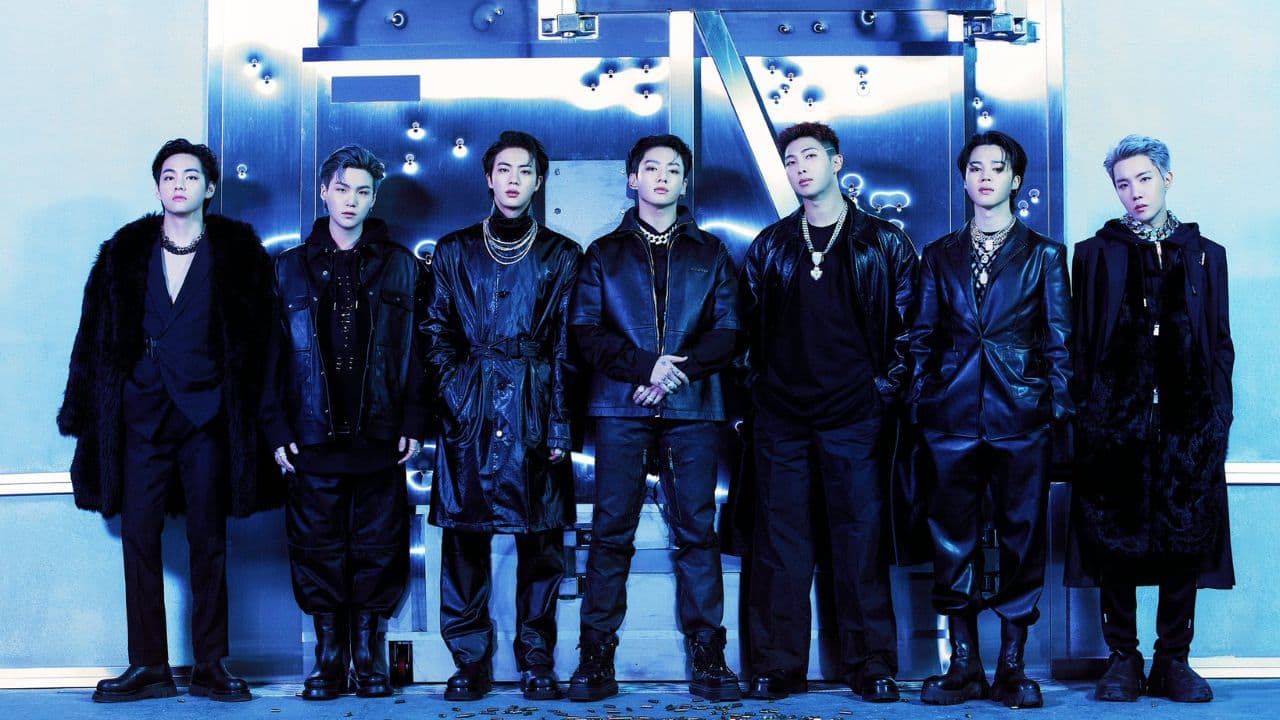 Global Chart Domination Dynamite also topped the Billboard Global 200 and Global Excl. U.S. charts, proving its universal appeal and catapulting BTS into a league of their own. Global Chart Domination Dynamite also topped the Billboard Global 200 and Global Excl. U.S. charts, proving its universal appeal and catapulting BTS into a league of their own.