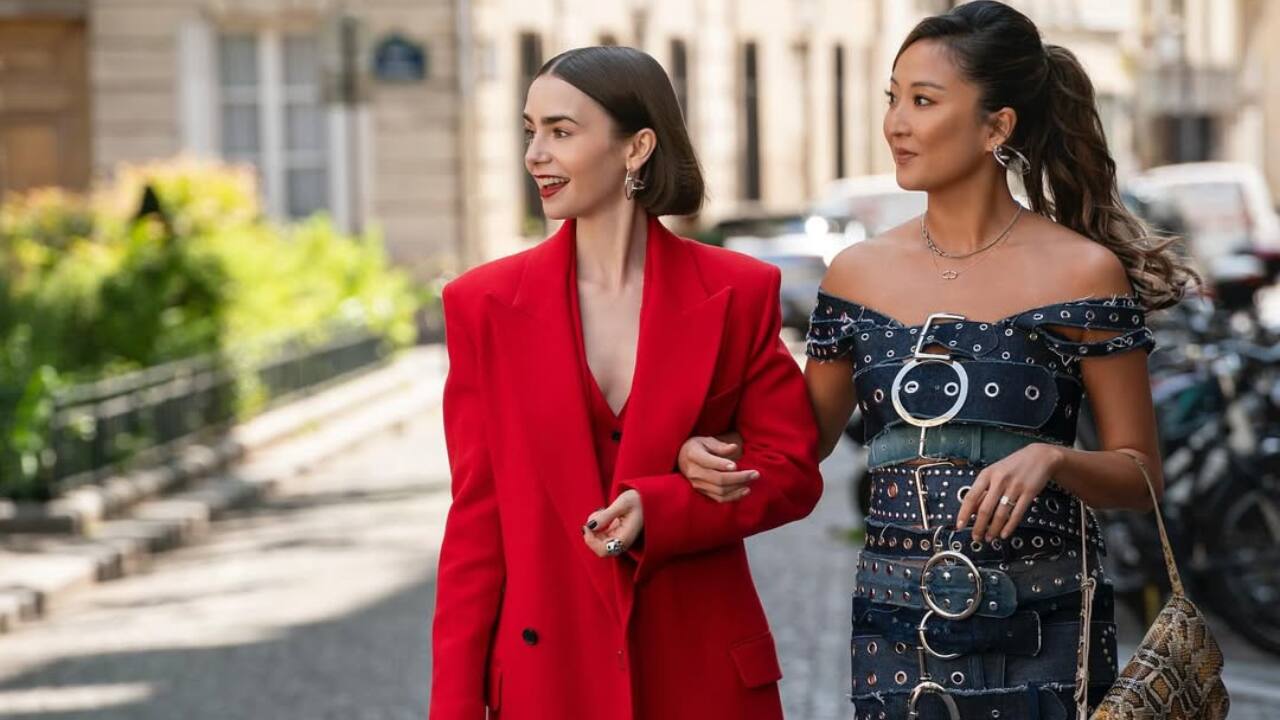 Stronger friendship Through heartbreak and challenges, Emily discovers deeper connections, renewed clarity, and an openness to embrace new possibilities. Her friendship with Mindy, played by Ashley Park, continues to grow stronger as the duo enjoys a trip to Rome, a much-needed break for both of them.