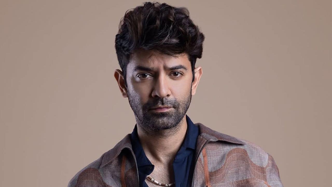 Dill Mill Gayye In the hit Star One medical series, Barun Sobti made a special appearance as Dr. Raj Singh, a medical intern struggling with drug addiction.