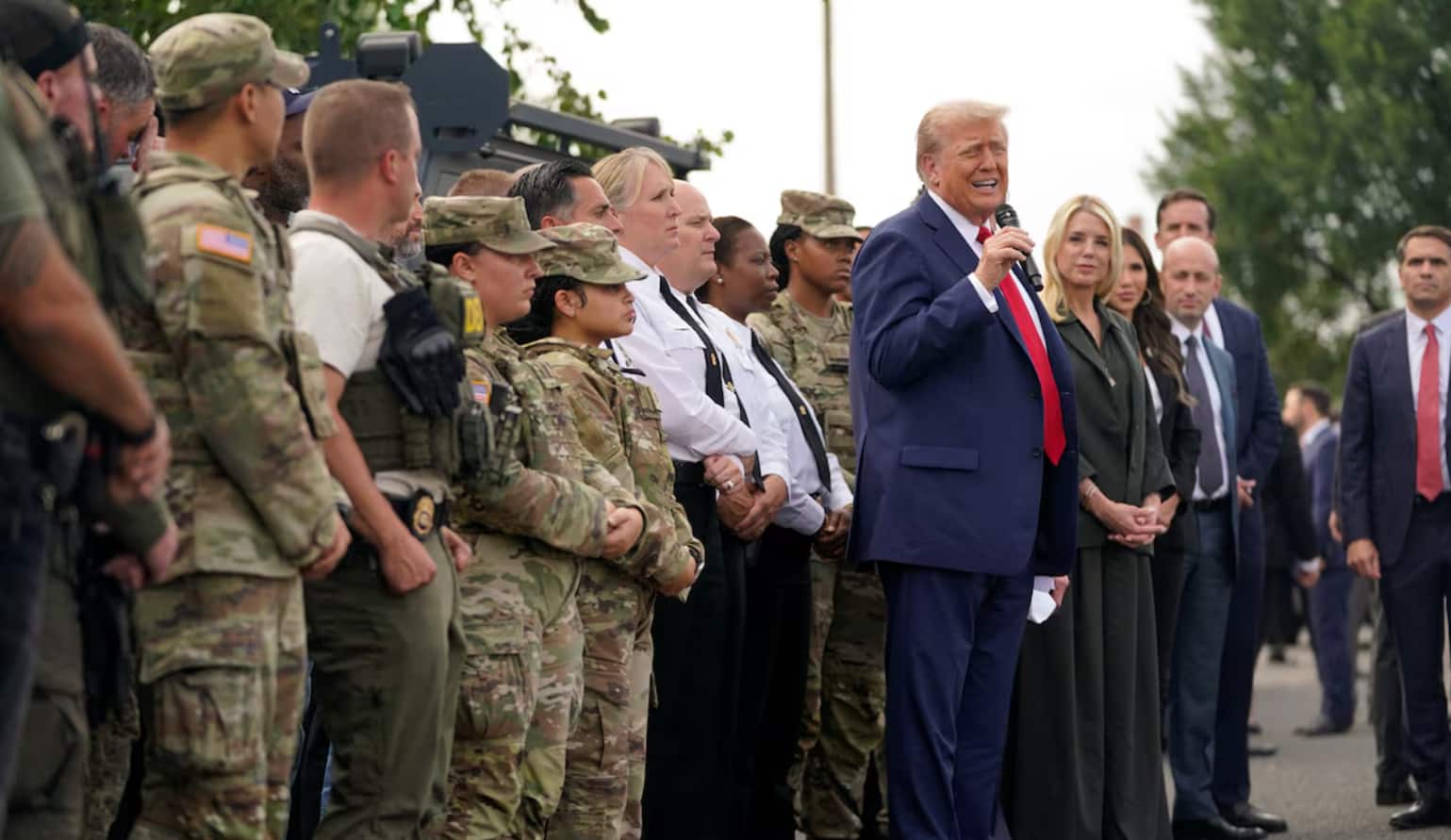 Trump hails law enforcement’s 'incredible' work, says 'everybody feels safe' during Washington, D.C. visit