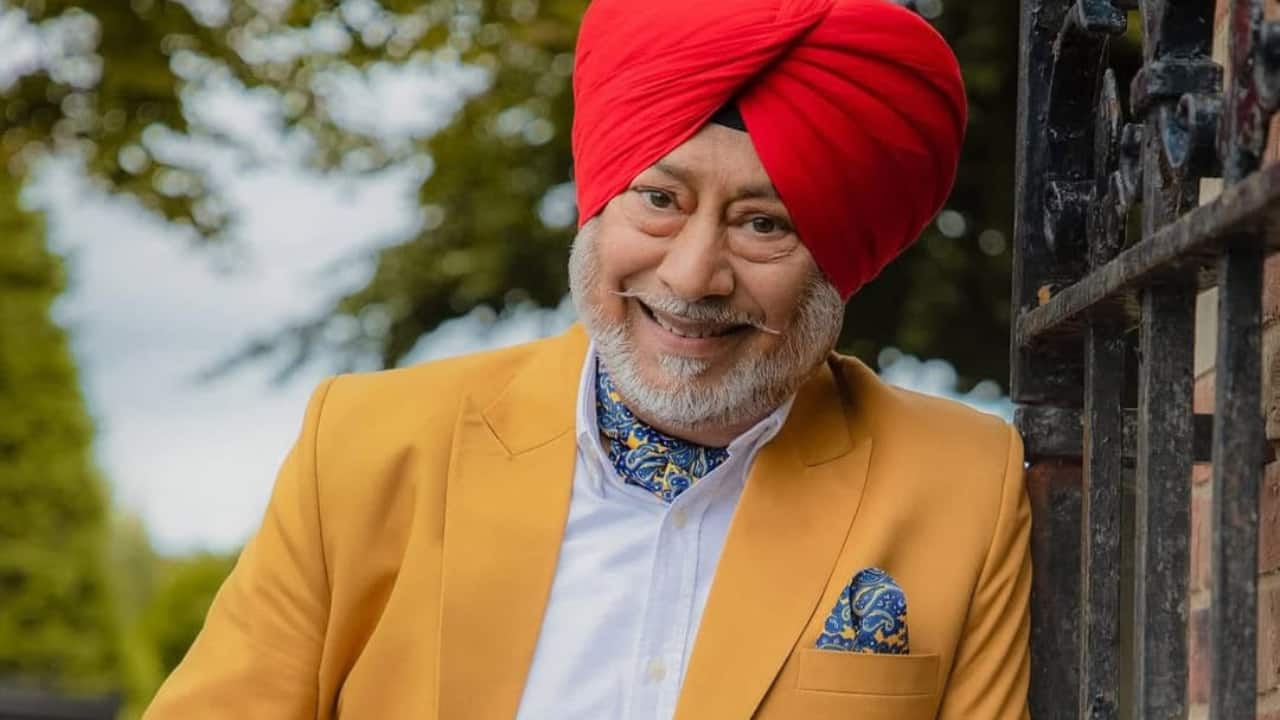 Who was Jaswinder Bhalla? Jaswinder Bhalla, born on May 4, 1960, in Doraha, Ludhiana, balanced his life as a professor and a comedian. His passion for humour took flight with the 1988 audio release Chhankata 88, introducing iconic characters like Chacha Chatar Singh and Bhoondhu. Who was Jaswinder Bhalla? Jaswinder Bhalla, born on May 4, 1960, in Doraha, Ludhiana, balanced his life as a professor and a comedian. His passion for humour took flight with the 1988 audio release Chhankata 88, introducing iconic characters like Chacha Chatar Singh and Bhoondhu.