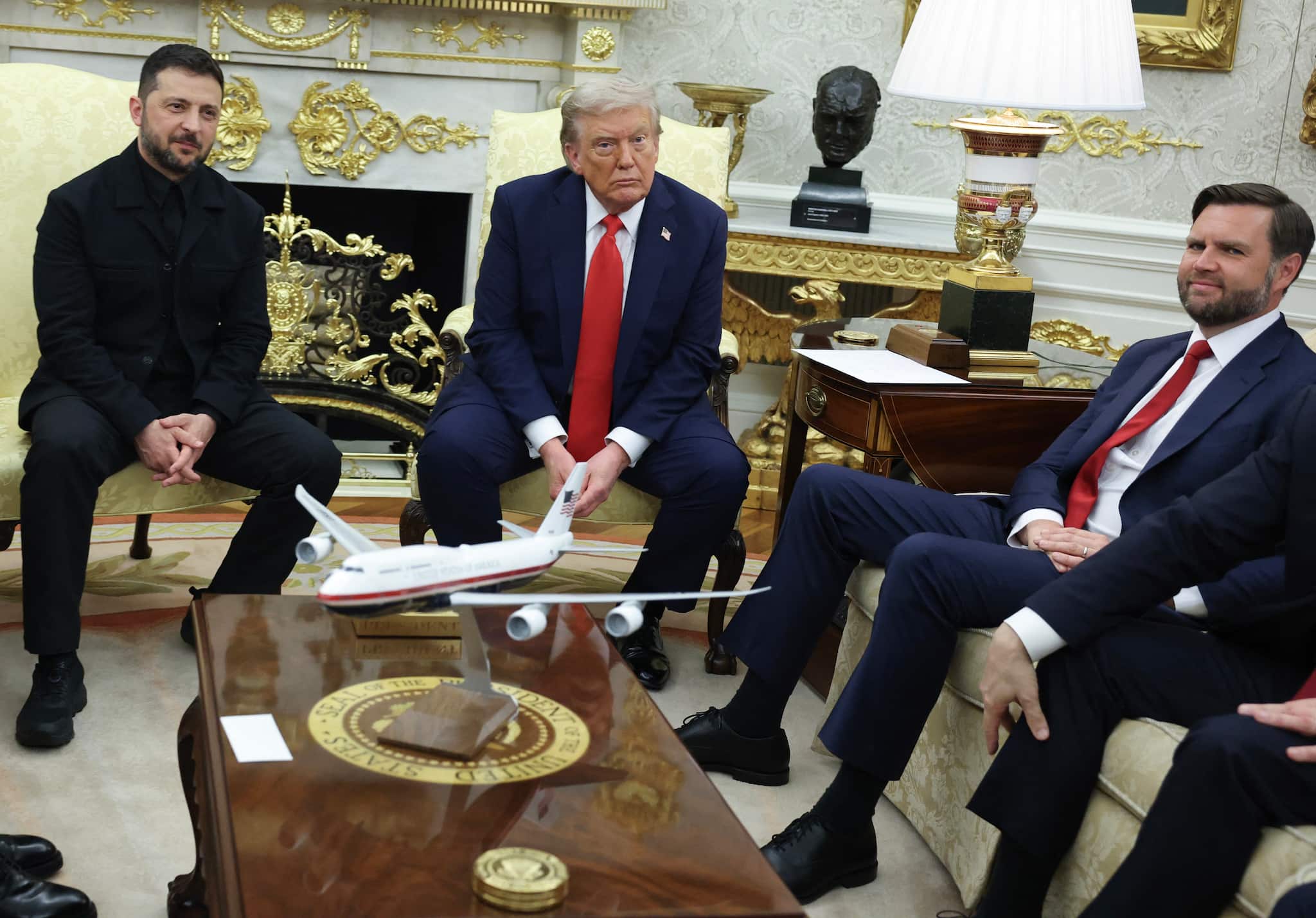 'Won’t say anything as long as you behave': JD Vance warned Zelenskyy before Oval Office meeting with Trump