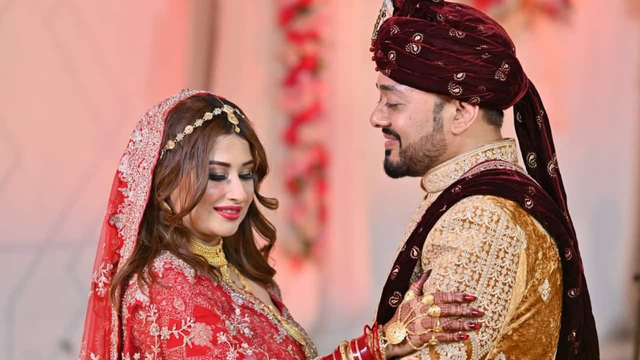 Bigg Boss 12 fame Saba Khan marries businessman Waseem Nawab in Jodhpur, see dreamy pics