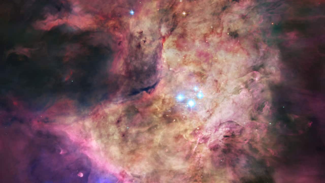 Meteor fireballs, nebulae, Durdle Door skies and more: See NASA's 10 stunning astronomical images