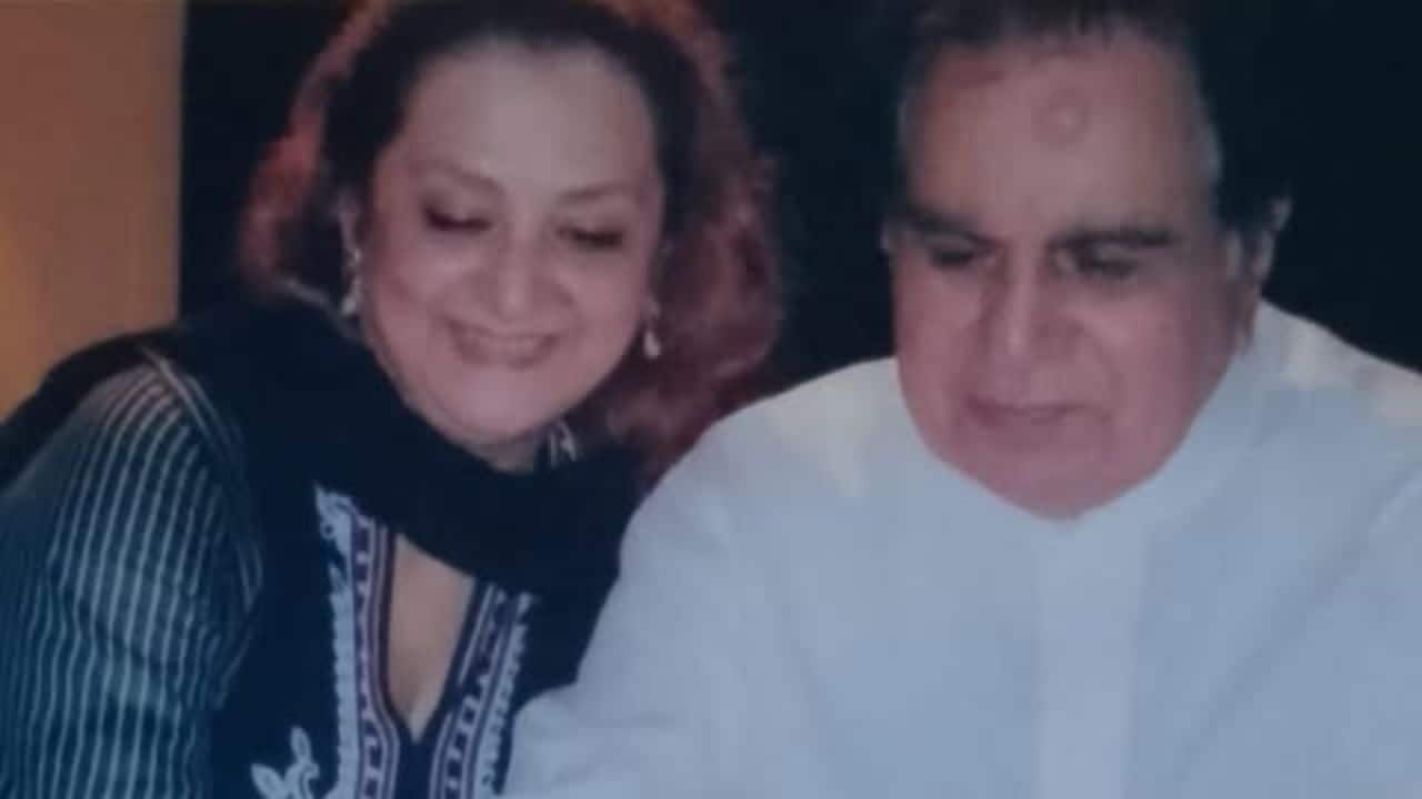 Saira Banu relives cherished moment with Late Husband Dilip Kumar Saira Banu relives cherished moment with Late Husband Dilip Kumar