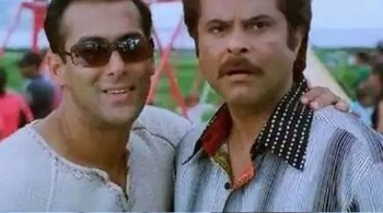 According to recent reports, Varun Dhawan and Arjun Kapoor will play the main roles in No Entry Mein Entry.