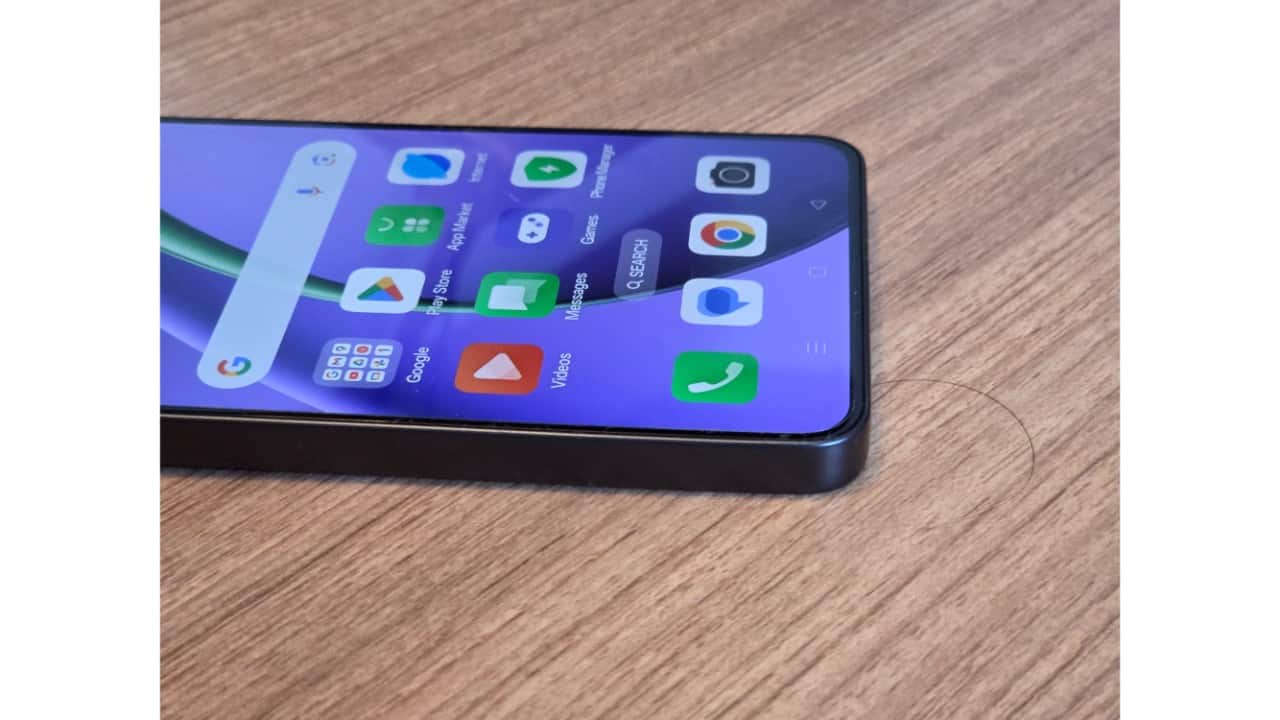 Battery and Charging  A massive 7,000mAh battery is the real strength here, backed by 80W fast charging. Expect two-day use comfortably, though charging speeds, while good, aren’t industry-leading anymore.