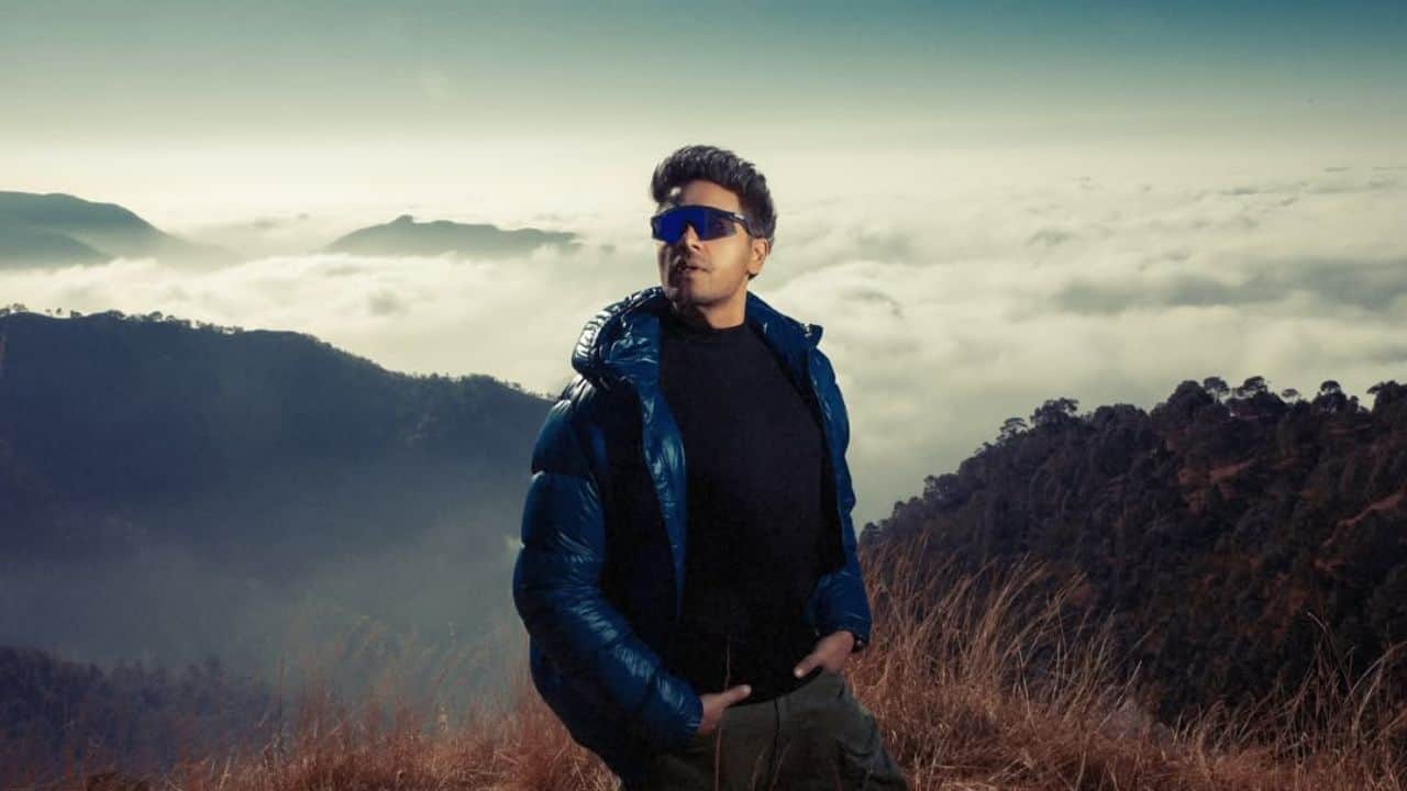 Support system According to Gaurav, his wife is very supportive of his choice and has urged him to go out and win people over once more.