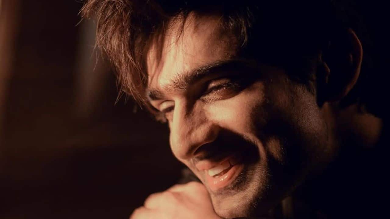 Parents' concern Abhishek Kumar revealed his father became quite scared about his son's well-being after Sushant Singh Rajput died by suicide in 2020. Kumar's father became anxious about his son's mental state due to the pressures of the entertainment industry. The family became more protective of Kumar. His father still gets anxious even if he is clearing his throat and would rush to Mumbai to check on him, fearing a similar outcome.