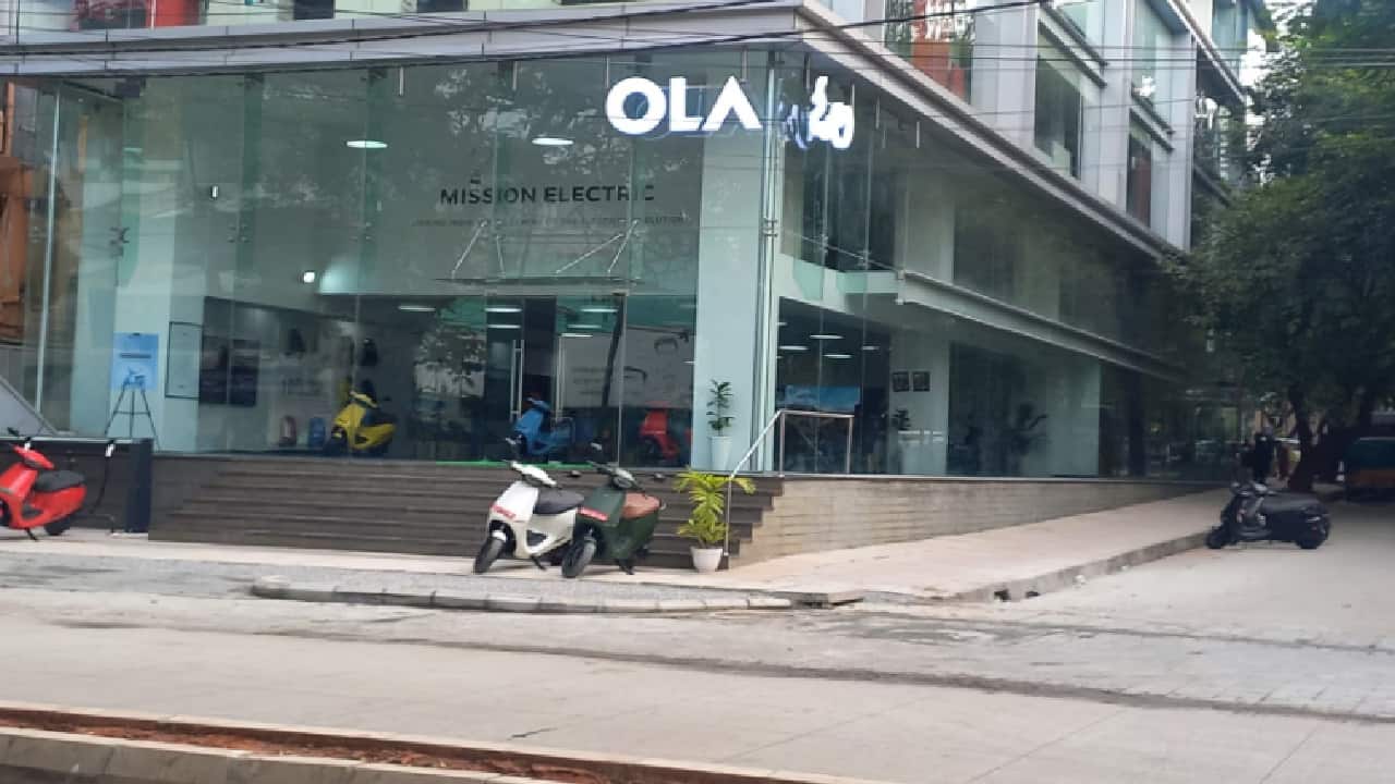 Ola Electric subsidiary to infuse Rs 878 crore into Ola Electric Technologies for EV, battery expansion