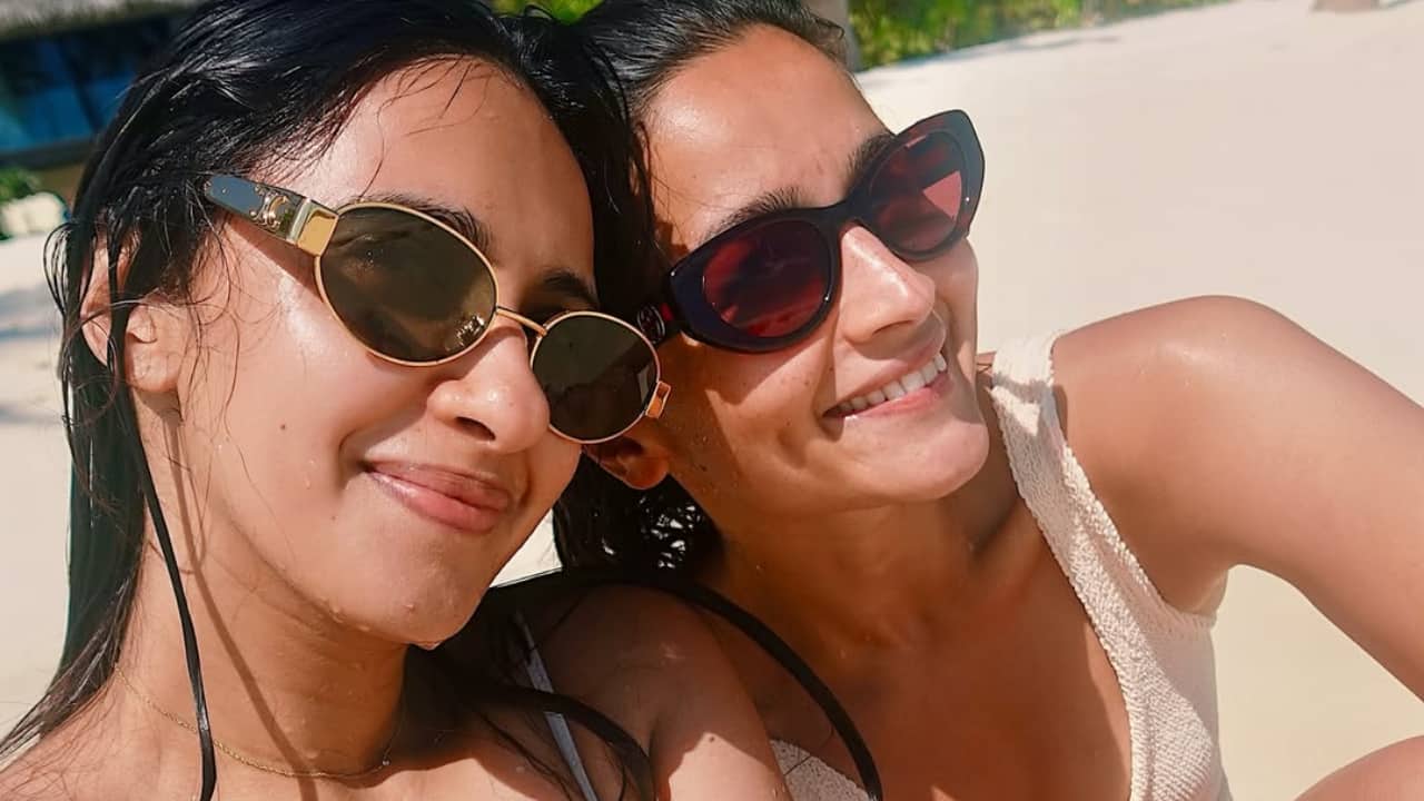 Alia Bhatt and Akansha Ranjan Kapoor’s tropical beach getaway sets major holiday vibes