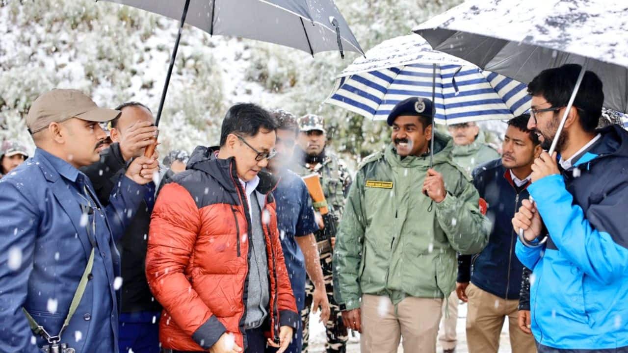 ‘Never seen before’: Rare August snowfall buries Ladakh, disrupts festival, hits Leh flight services
