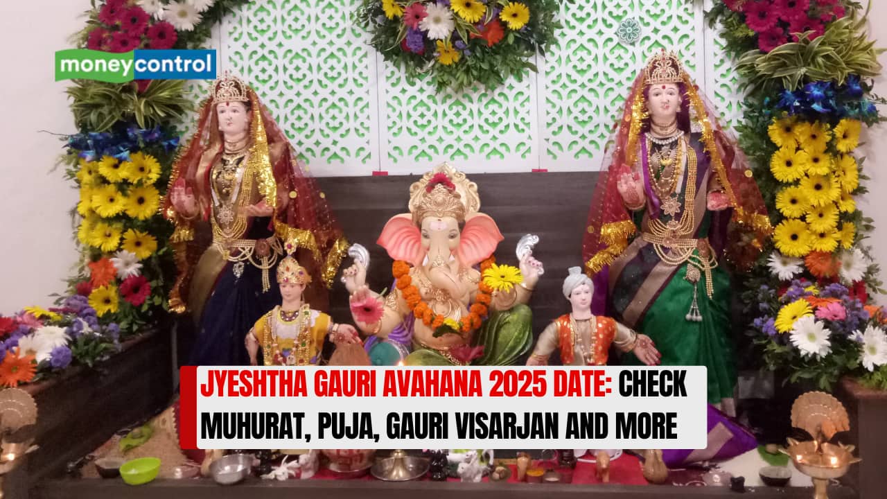 Jyeshtha Gauri Avahana 2025 Date: Check Muhurat, Puja, Gauri Visarjan and more