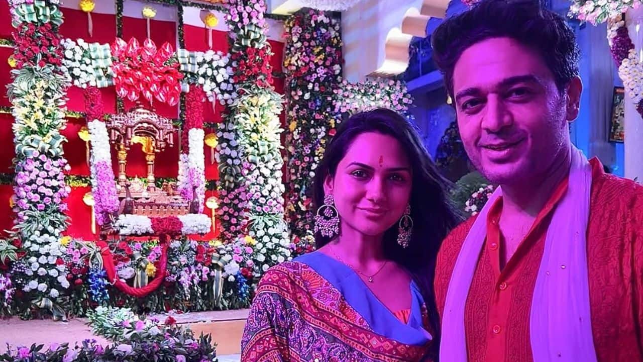 Gaurav on Bigg Boss 19 In a recent Bigg Boss 19 appearance, Gaurav opened up about his marriage and his intense love for his wife.  Gaurav said that although he wants a child, Akanksha is not yet ready because of their demanding work when another competitor, Mridul Tiwari, questioned him about not having children after many years of marriage.