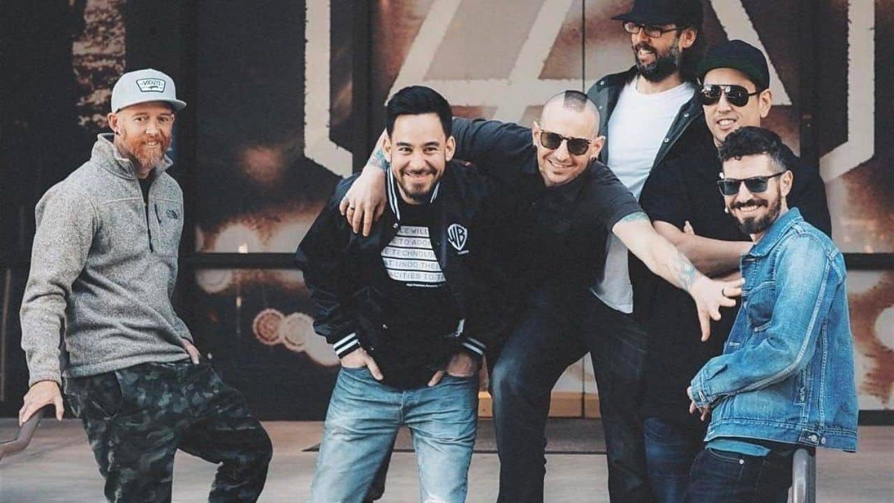 Speculation Turns to Confirmation Rumours about Linkin Park headlining Lollapalooza India began circulating following a Bank of Baroda notification during RuPay pre-sales. Official confirmation came shortly after, solidifying the band’s presence on the festival lineup and creating a buzz on social media platforms.