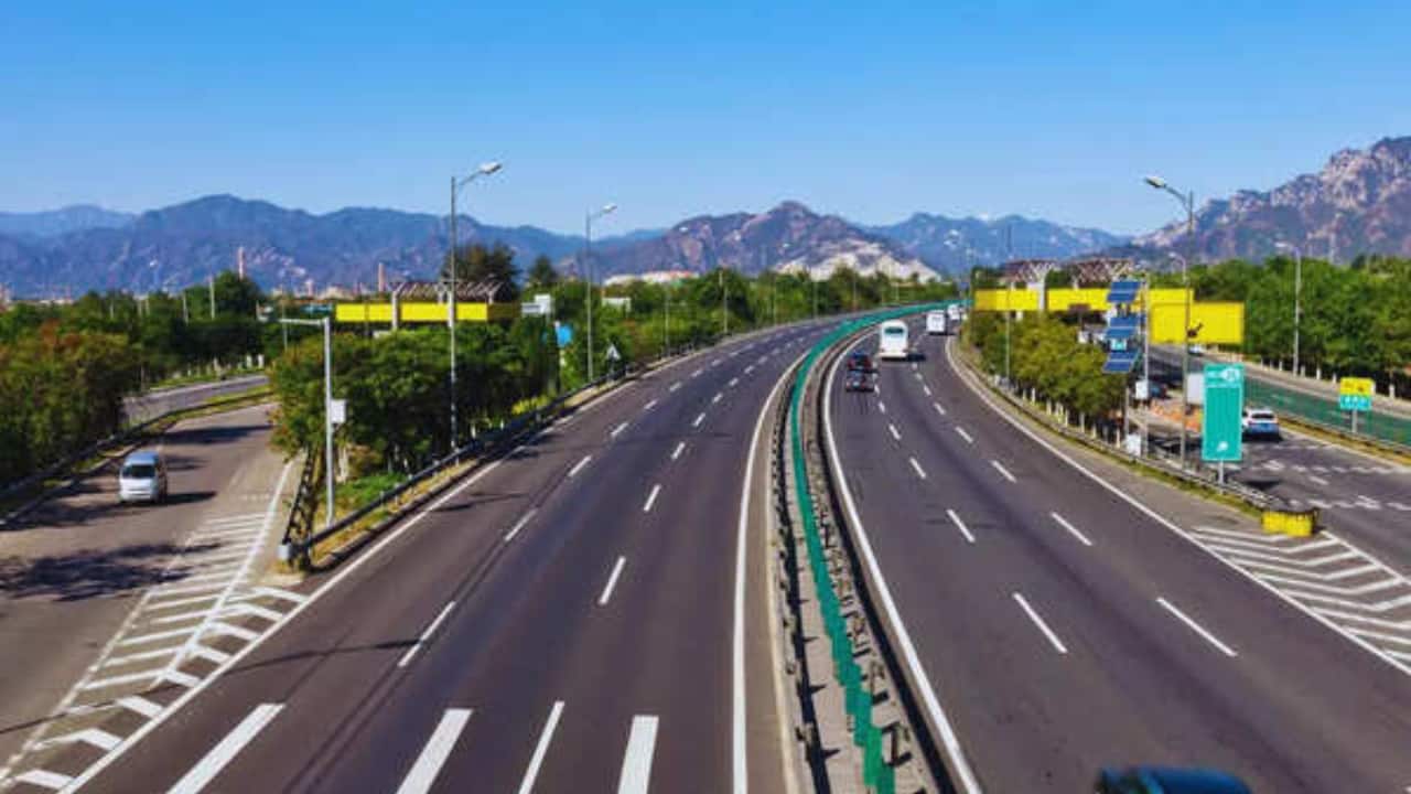 HUDCO to provide up to Rs 11,300 crore for infrastructure projects in Nagpur over five years