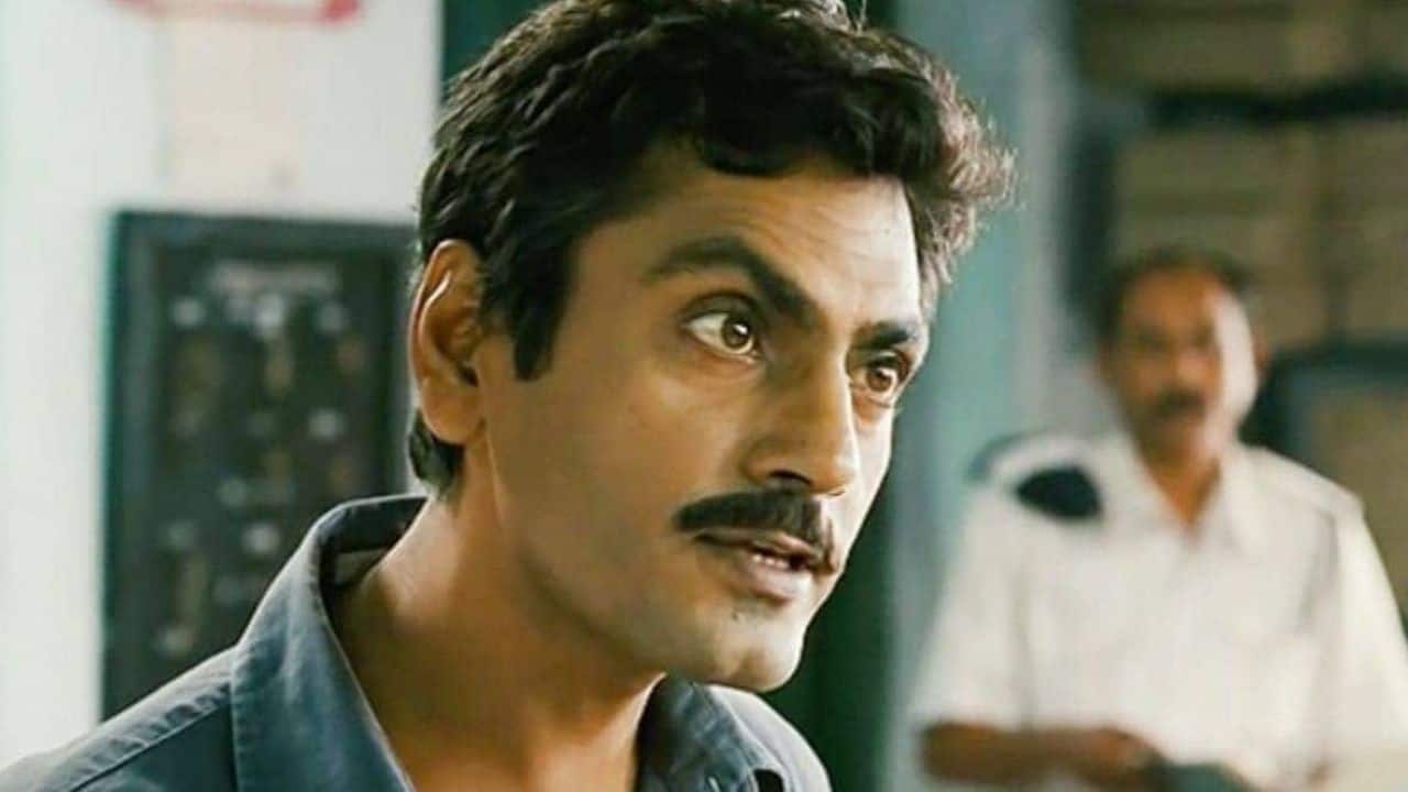 Kahaani (2012) A thriller movie from Sujoy Ghosh with Vidya Balan being the main character in an exciting chase, but a powerful performance by Nawazuddin Siddiqui. The actor played the role of A. Khan who was an intelligence Bureau officer. The actor’s role was not a typical hero, he was sometime scary, he was rude, impatient which made his character real. Nawazuddin’s intense energy worked well against Vidya Balan’s calm energy making the movie’s ending strong.