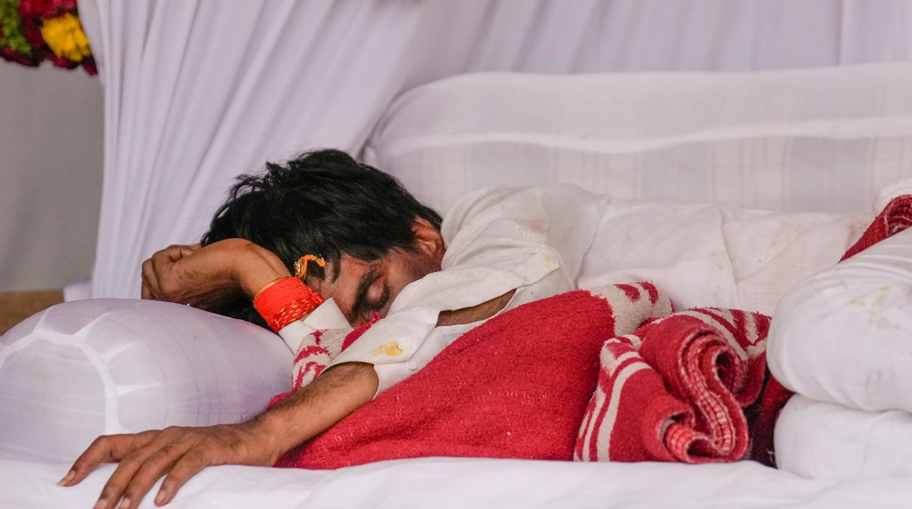 Maratha quota stir: Mumbai Police arrives to vacate Azad Maidan following High Court's directives