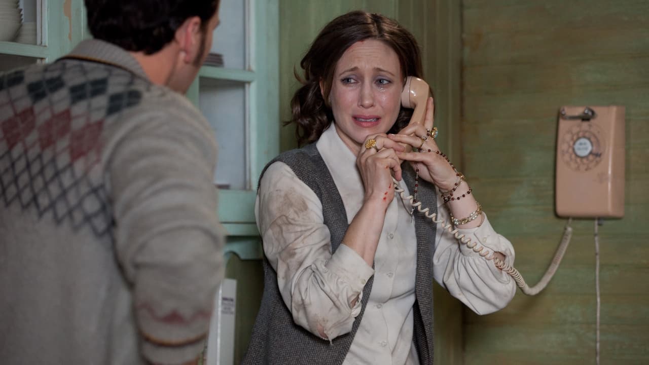 Vera Farmiga haunted by 3:07 AM Vera Farmiga had nightly awakenings at 3:07 AM while filming The Conjuring, which is also the time the clocks in the Perron family's haunted home stop. She joked that she was resigned to the &quot;witching hour&quot; because the uncanny coincidence persisted long after production was finished. When she checked her phone, she saw 3:07 staring back at her, admitting that the timing had lingered in her subconscious.