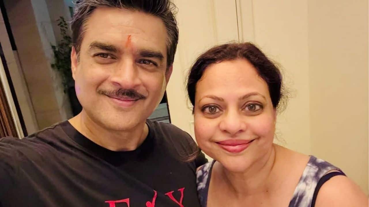 R Madhavan rings in Ganesh Chaturthi at home, shares smiling moment with wife